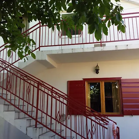 Skara Apartamento